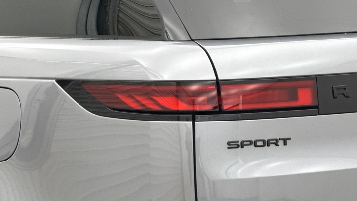 2024 (24) LAND ROVER RANGE ROVER SPORT 3.0 P460e Dynamic SE 5dr Auto 5738590