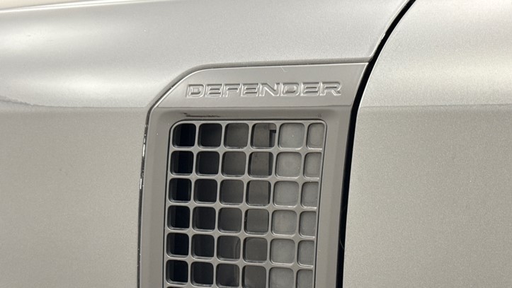 2025 (74) LAND ROVER DEFENDER 3.0 D350 X-Dynamic HSE 110 5dr Auto [7 Seat] 5737177