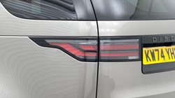 2024 (74) LAND ROVER DISCOVERY 3.0 D350 Dynamic HSE 5dr Auto 5771044