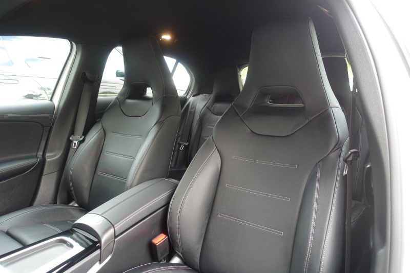 2025 (25) MERCEDES-BENZ A CLASS A35 4Matic Touring Edition 5dr Auto 5802582