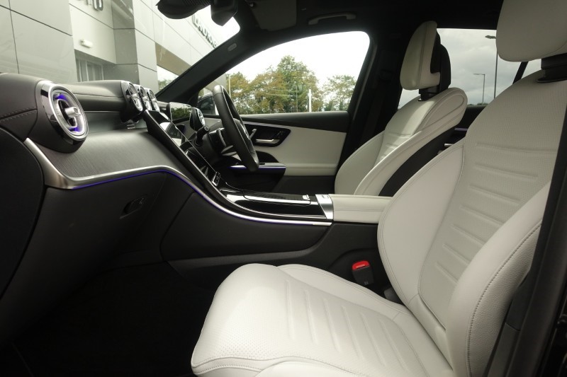 2026 (26) MERCEDES-BENZ GLC 300 4Matic AMG Line Prem [Pan] 5dr 9G-Tronic 5778954