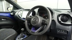 2025 (75) TOYOTA AYGO X 1.0 VVT-i Exclusive 5dr Auto 5796417