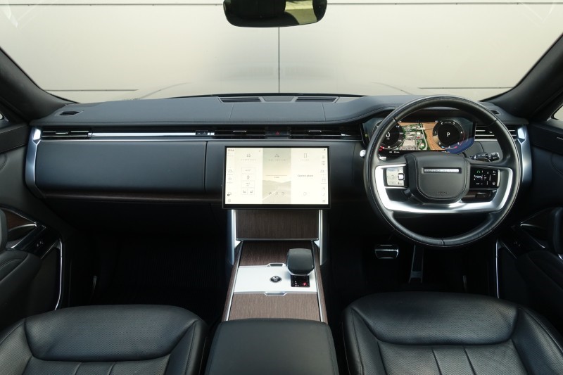 2024 (24) LAND ROVER RANGE ROVER 3.0 D300 SE 4dr Auto 5816242