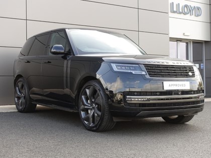 2024 (24) LAND ROVER RANGE ROVER 3.0 D300 SE 4dr Auto