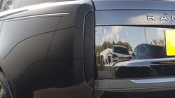 2024 (24) LAND ROVER RANGE ROVER 3.0 D300 SE 4dr Auto 5816252