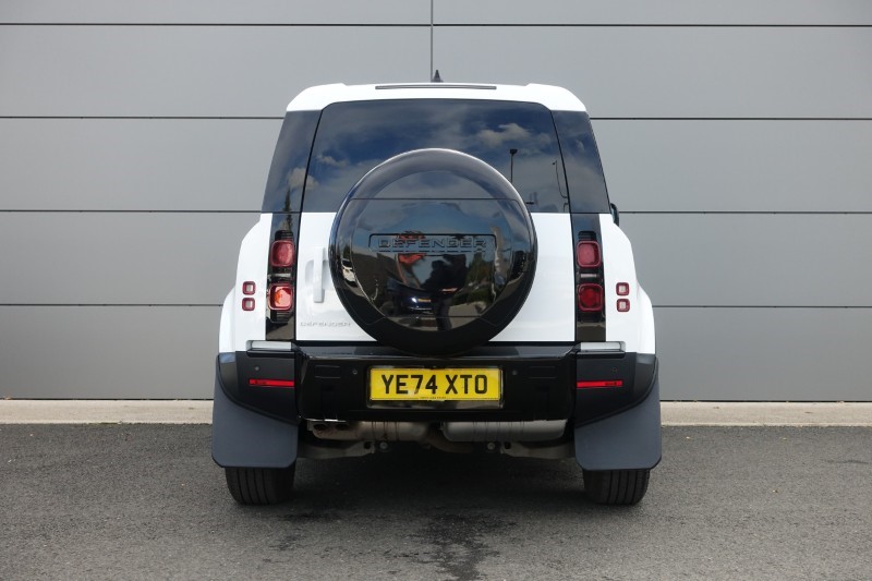 2025 (74) LAND ROVER COMMERCIAL DEFENDER 3.0 D250 Hard Top S Auto [3 Seat] 5871092