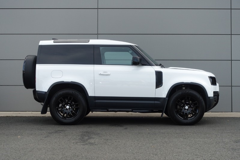 2025 (74) LAND ROVER COMMERCIAL DEFENDER 3.0 D250 Hard Top S Auto [3 Seat] 5871091