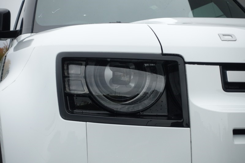 2025 (25) LAND ROVER COMMERCIAL DEFENDER 3.0 D250 Hard Top S Auto [3 Seat] 5878575