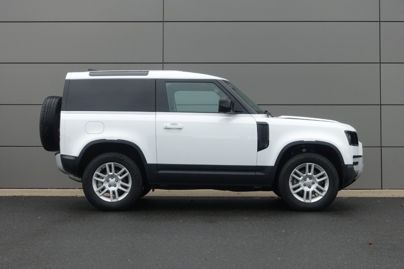 2025 (25) LAND ROVER COMMERCIAL DEFENDER 3.0 D250 Hard Top S Auto [3 Seat] 5878563