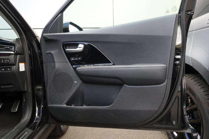 2021 (21) KIA E-NIRO 150kW 4 PLUS 64kWh 5dr Auto 5839269