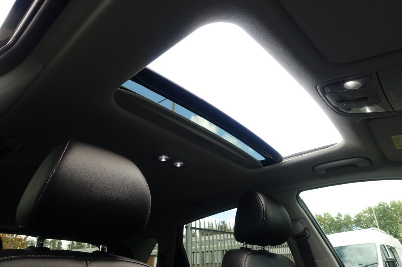 2021 (21) KIA E-NIRO 150kW 4 PLUS 64kWh 5dr Auto 5839268