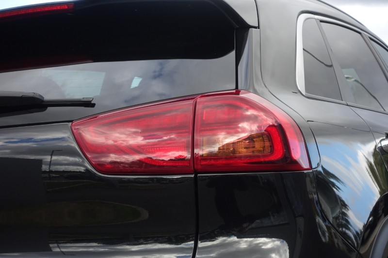 2021 (21) KIA E-NIRO 150kW 4 PLUS 64kWh 5dr Auto 5839249
