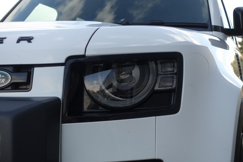 2024 (24) LAND ROVER DEFENDER 3.0 D250 X-Dynamic SE 110 5dr Auto 5874880