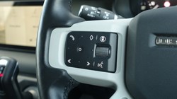 2024 (24) LAND ROVER DEFENDER 3.0 D250 X-Dynamic SE 110 5dr Auto 5874885