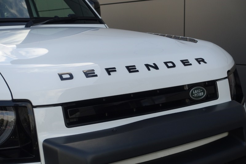 2024 (24) LAND ROVER DEFENDER 3.0 D250 X-Dynamic SE 110 5dr Auto 5874866