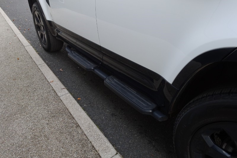 2024 (24) LAND ROVER DEFENDER 3.0 D250 X-Dynamic SE 110 5dr Auto 5874877