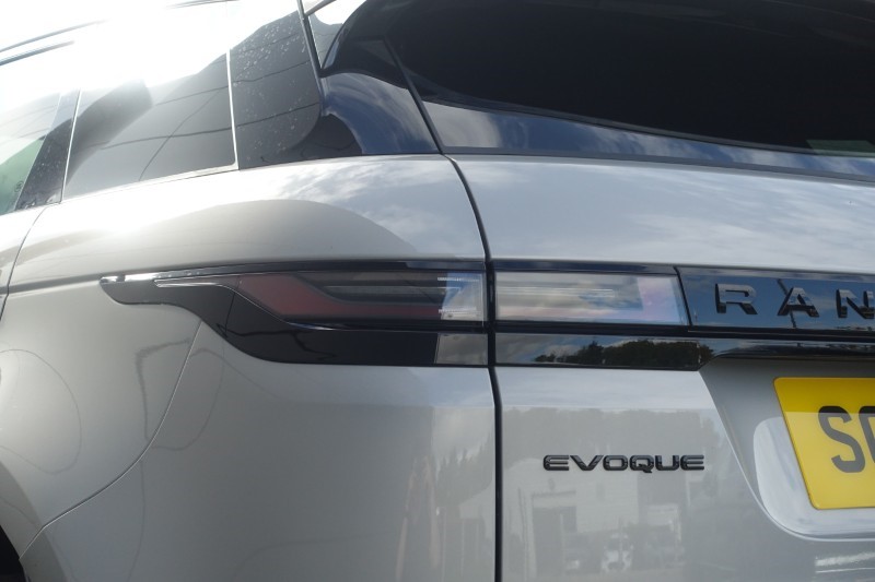 2026 (75) LAND ROVER RANGE ROVER EVOQUE 1.5 P160 Dynamic SE 5dr 2WD Auto 5819933