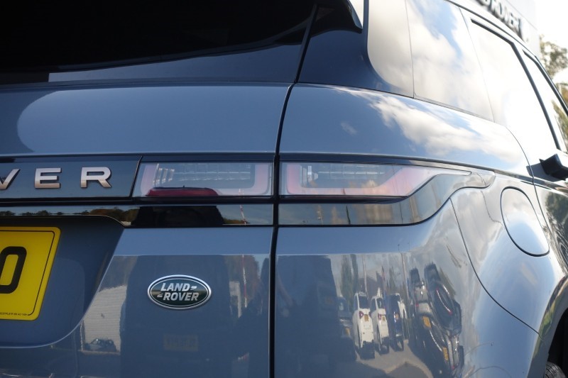 2022 (72) LAND ROVER RANGE ROVER EVOQUE 1.5 P300e Autobiography 5dr Auto 5876236