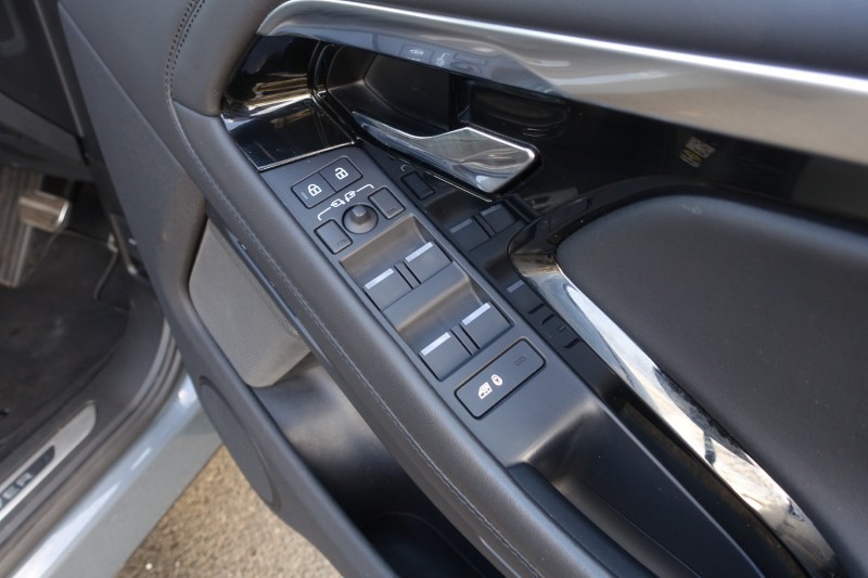 2022 (72) LAND ROVER RANGE ROVER EVOQUE 1.5 P300e Autobiography 5dr Auto 5876261