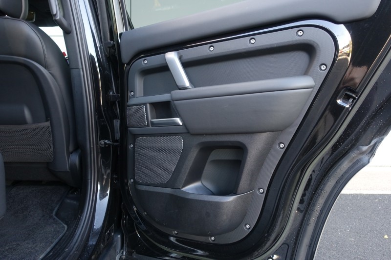2023 (23) LAND ROVER DEFENDER 3.0 D250 X-Dynamic HSE 110 5dr Auto 5887159