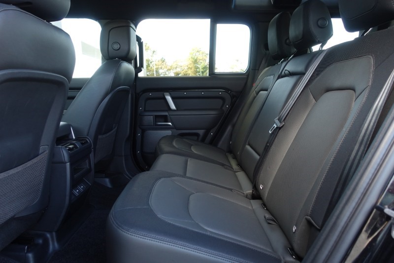 2023 (23) LAND ROVER DEFENDER 3.0 D250 X-Dynamic HSE 110 5dr Auto 5887109