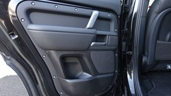 2023 (23) LAND ROVER DEFENDER 3.0 D250 X-Dynamic HSE 110 5dr Auto 5887163