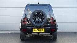 2023 (23) LAND ROVER DEFENDER 3.0 D250 X-Dynamic HSE 110 5dr Auto 5887111