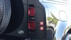 2023 (23) LAND ROVER DEFENDER 3.0 D250 X-Dynamic HSE 110 5dr Auto 5887141