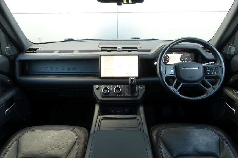 2023 (23) LAND ROVER DEFENDER 3.0 D250 X-Dynamic HSE 110 5dr Auto 5887114