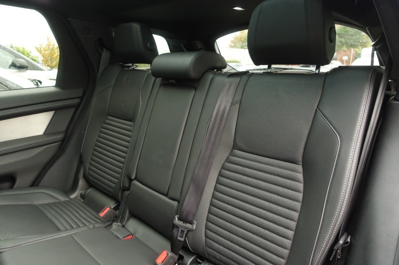2025 (25) LAND ROVER DISCOVERY SPORT 2.0 D200 Dynamic SE 5dr Auto [7 Seat] 5878353