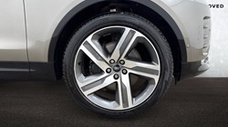 2025 (74) LAND ROVER DISCOVERY 3.0 D350 Dynamic HSE 5dr Auto 5850948
