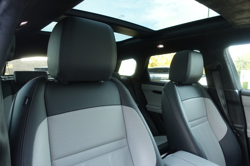 2025 (25) LAND ROVER RANGE ROVER EVOQUE 1.5 P270e Autobiography 5dr Auto [Revised] 5891726