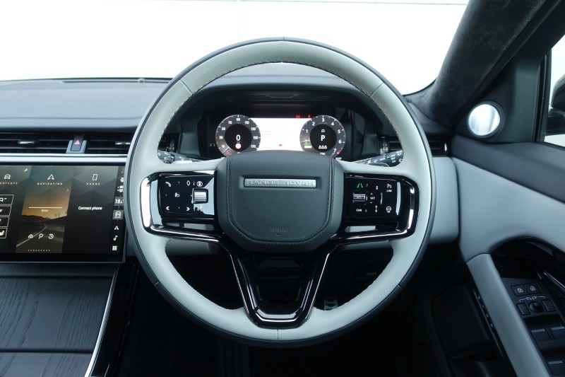 2025 (25) LAND ROVER RANGE ROVER EVOQUE 1.5 P270e Autobiography 5dr Auto [Revised] 5891694