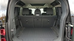 2023 (23) LAND ROVER DEFENDER 3.0 D300 X-Dynamic HSE 110 5dr Auto 5934214