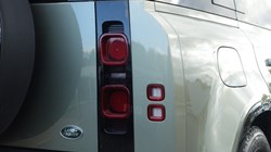 2023 (23) LAND ROVER DEFENDER 3.0 D300 X-Dynamic HSE 110 5dr Auto 5934230