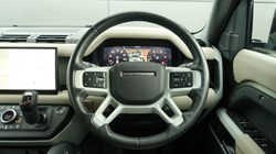 2023 (23) LAND ROVER DEFENDER 3.0 D300 X-Dynamic HSE 110 5dr Auto 5934219