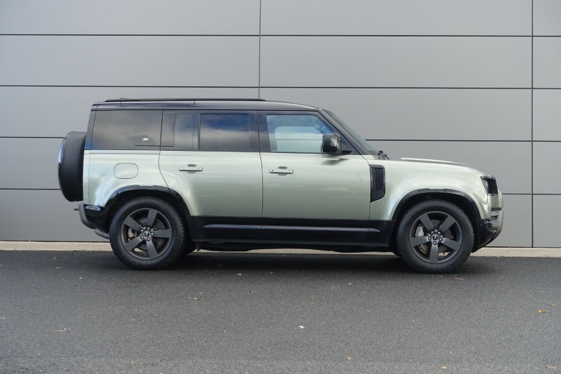 2023 (23) LAND ROVER DEFENDER 3.0 D300 X-Dynamic HSE 110 5dr Auto 5934209