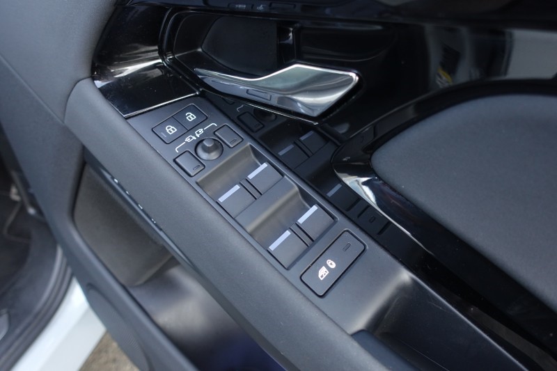 2023 (73) LAND ROVER RANGE ROVER EVOQUE 2.0 D200 Dynamic SE 5dr Auto 5893850