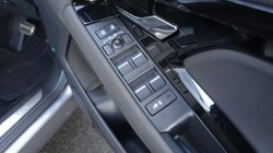 2023 (73) LAND ROVER RANGE ROVER EVOQUE 1.5 P300e Dynamic SE 5dr Auto 5887379