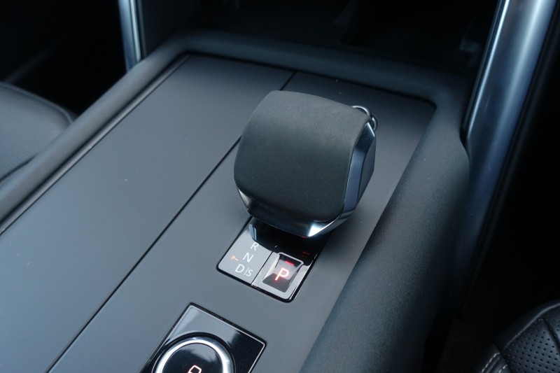 2021 (21) LAND ROVER DISCOVERY 3.0 D300 R-Dynamic HSE 5dr Auto 5886604