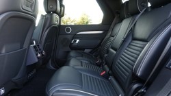 2021 (21) LAND ROVER DISCOVERY 3.0 D300 R-Dynamic HSE 5dr Auto 5886595