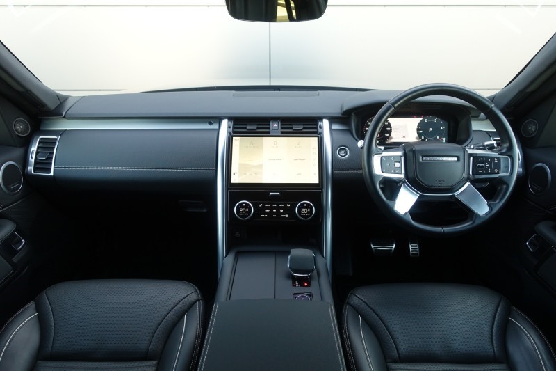 2021 (21) LAND ROVER DISCOVERY 3.0 D300 R-Dynamic HSE 5dr Auto 5886600
