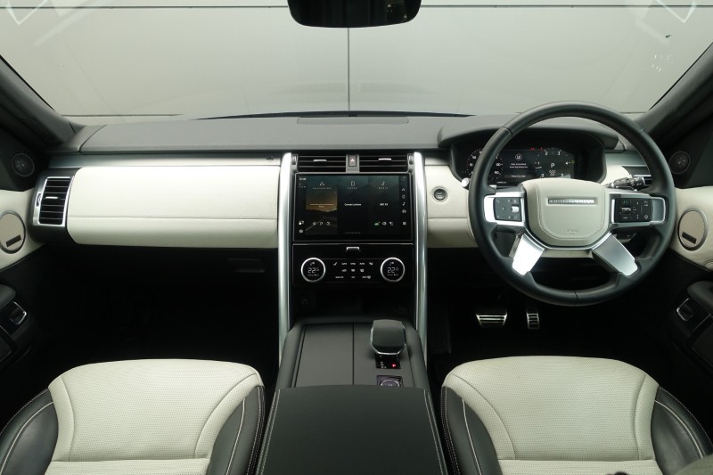 2023 (73) LAND ROVER DISCOVERY 3.0 D300 Dynamic HSE 5dr Auto 5896131