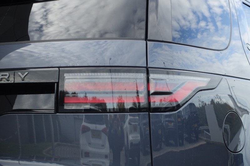 2023 (73) LAND ROVER DISCOVERY 3.0 D300 Dynamic HSE 5dr Auto 5896148