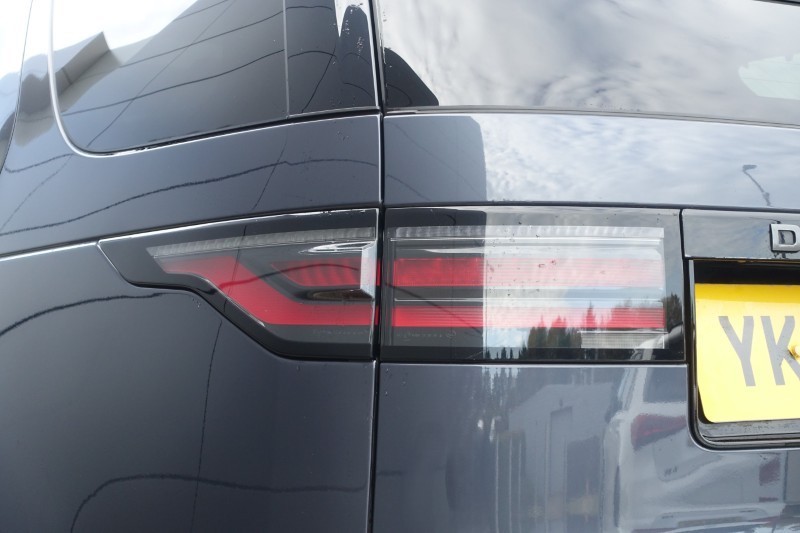 2023 (73) LAND ROVER DISCOVERY 3.0 D300 Dynamic HSE 5dr Auto 5896141