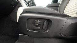 2023 (73) LAND ROVER DISCOVERY 3.0 D300 Dynamic HSE 5dr Auto 5896185