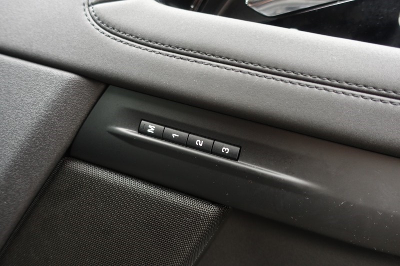 2023 (73) LAND ROVER RANGE ROVER EVOQUE 1.5 P300e R-Dynamic SE 5dr Auto 5954983