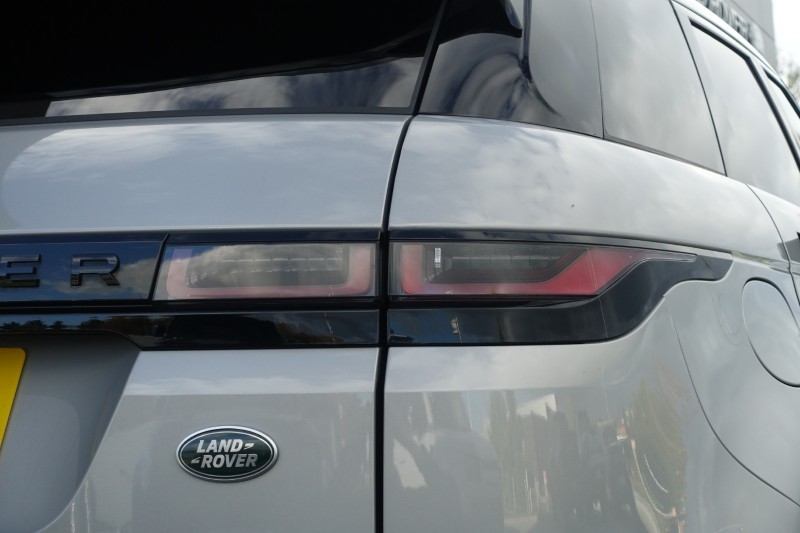 2023 (23) LAND ROVER RANGE ROVER EVOQUE 2.0 P250 R-Dynamic SE 5dr Auto 5933057