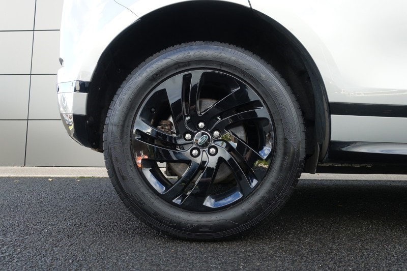 2023 (23) LAND ROVER RANGE ROVER EVOQUE 2.0 P250 R-Dynamic SE 5dr Auto 5933056