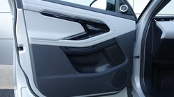 2023 (23) LAND ROVER RANGE ROVER EVOQUE 2.0 P250 R-Dynamic SE 5dr Auto 5933083
